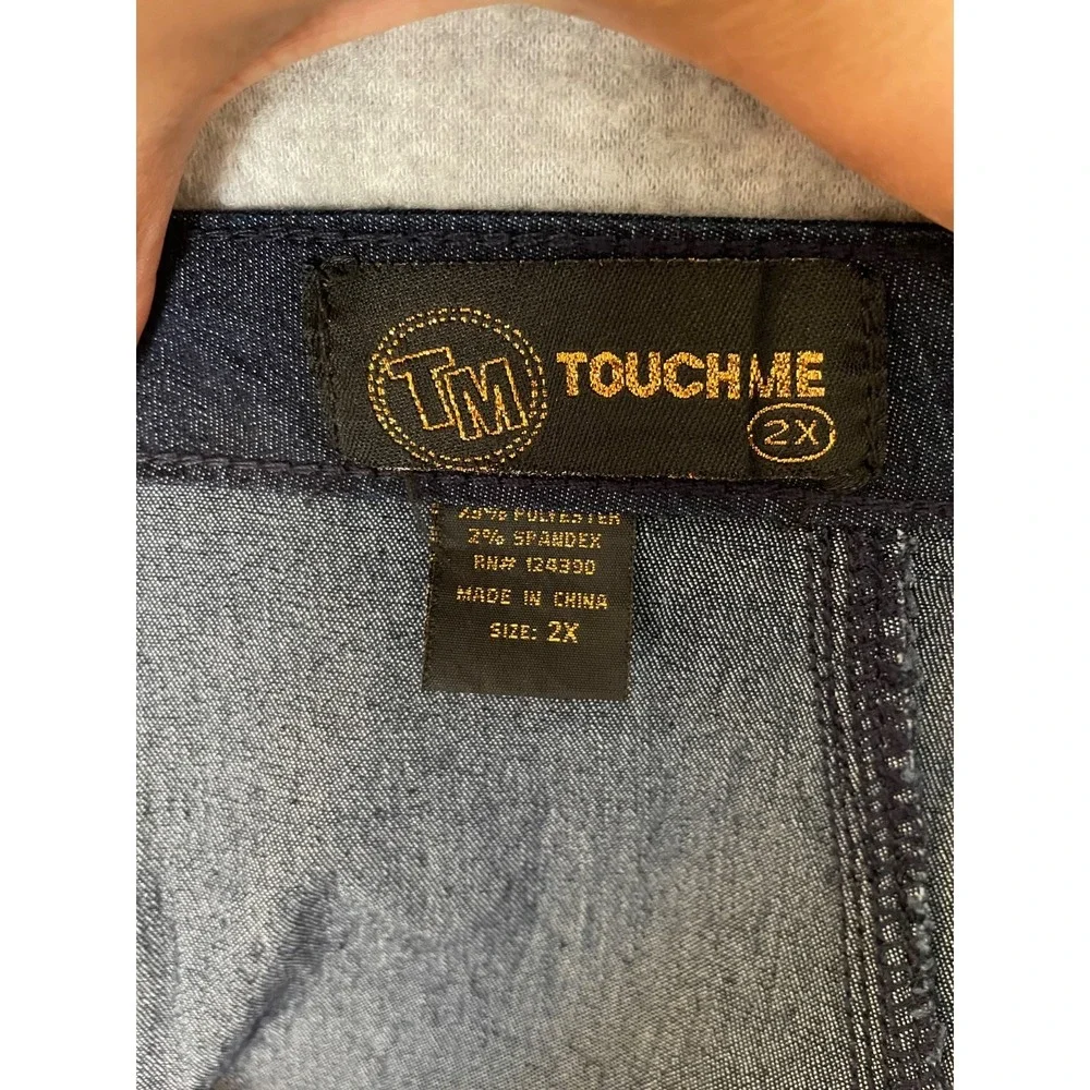 Touch Me measures approximately
